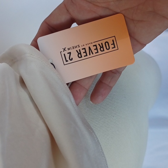 Forever 21 Cream Lace Tank Top, M, 16" PTP - Picture 3 of 5